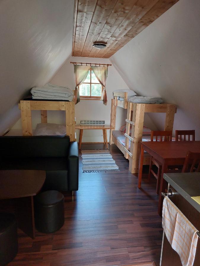 Chatka Pod Jaskynou Maluzina Buitenkant foto